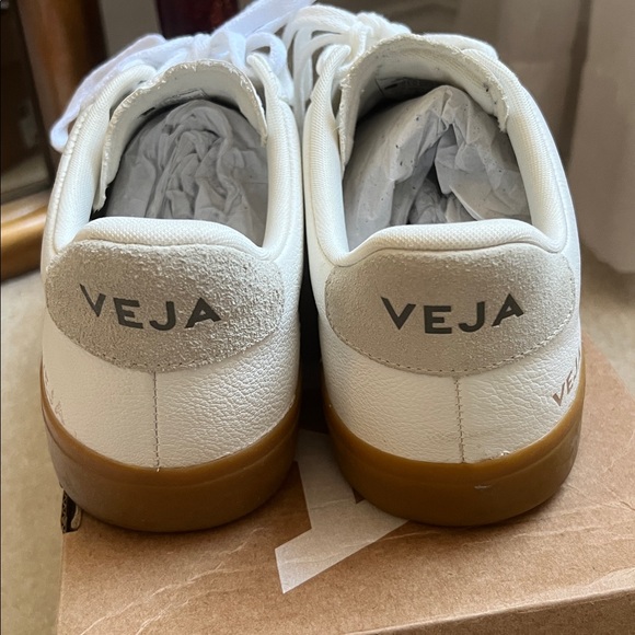 Veja Men's White Campo sneaker chromefree Leather - Picture 3 of 6